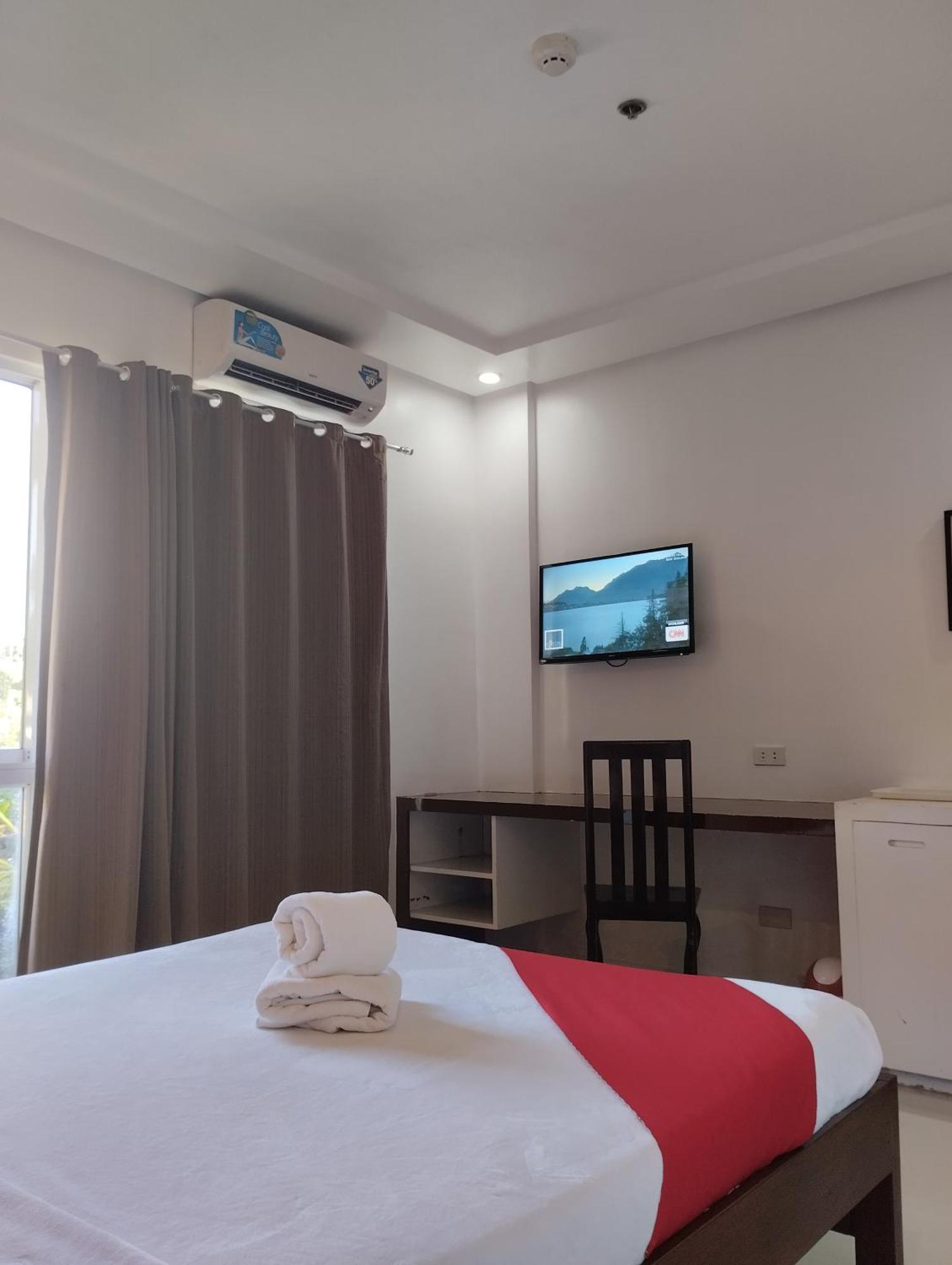 Royale Parc Hotel Puerto Princesa Palawan Ngoại thất bức ảnh