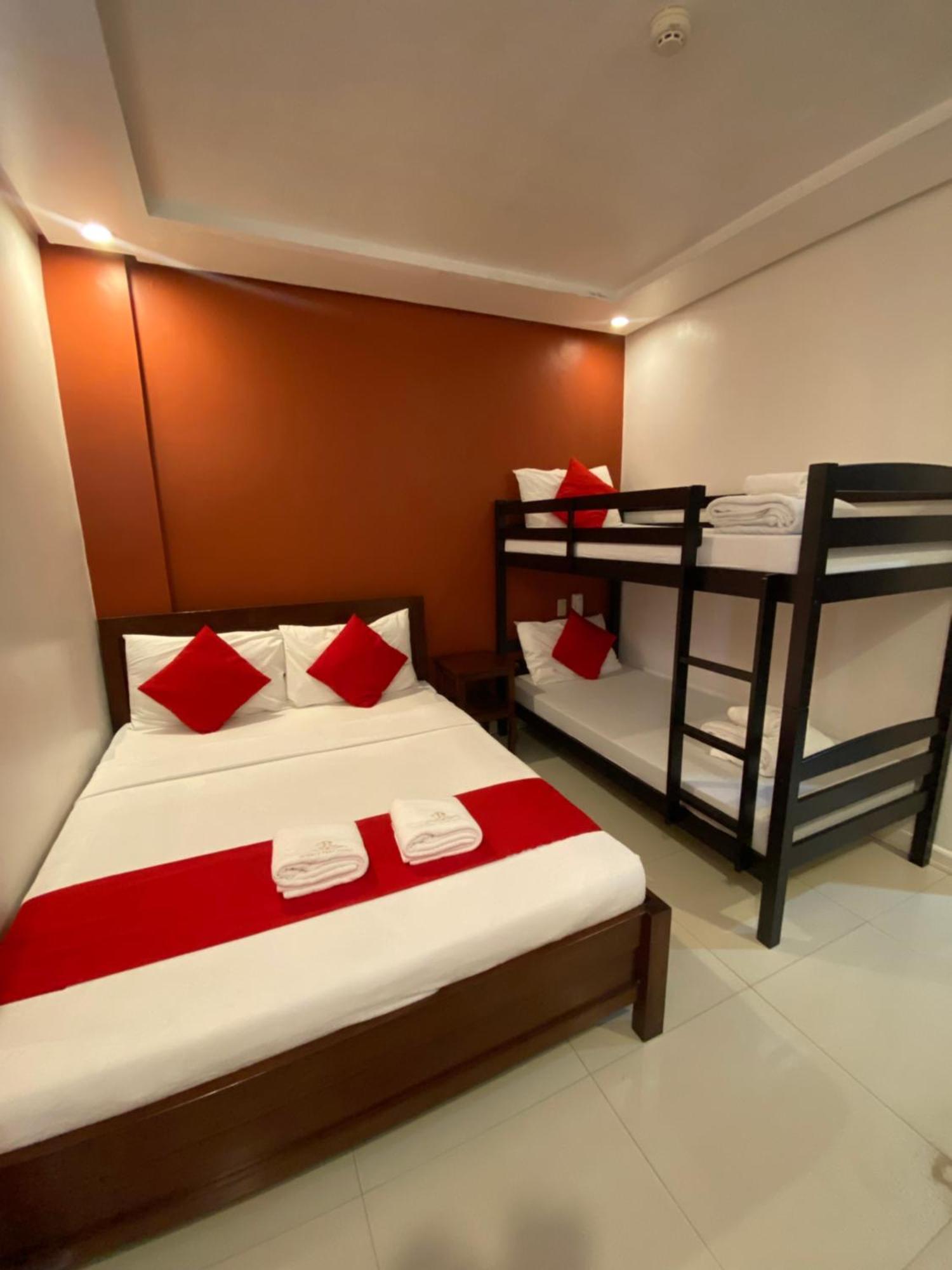 Royale Parc Hotel Puerto Princesa Palawan Ngoại thất bức ảnh